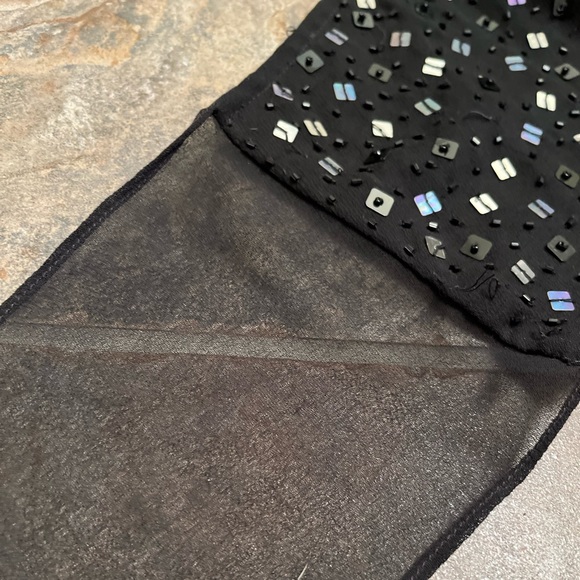 ✨💫 QUIZ Shiny Beaded Crop Top - size UK14 (FAIR) - Picture 5 of 16